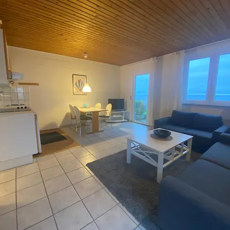 Christianso Unsere Mit Seeterrasse Gudhjem