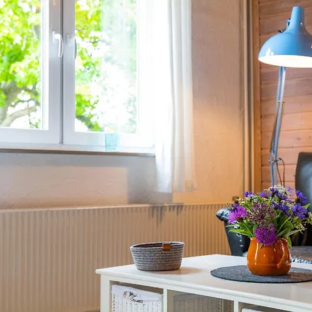 Christianso Unsere Mit Seeterrasse Lägenhet *
